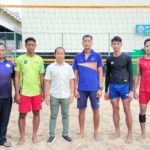 លោកបណ្ឌិត អាំង សិរីពិសិដ្ឋ សំណេះសំណាល សួរសុខទុក្ខក្រុមការងារគ្រូបង្វឹក និងកីឡាករ សមាជិកក្រុមបាល់ទះឆ្នេរខ្សាច់